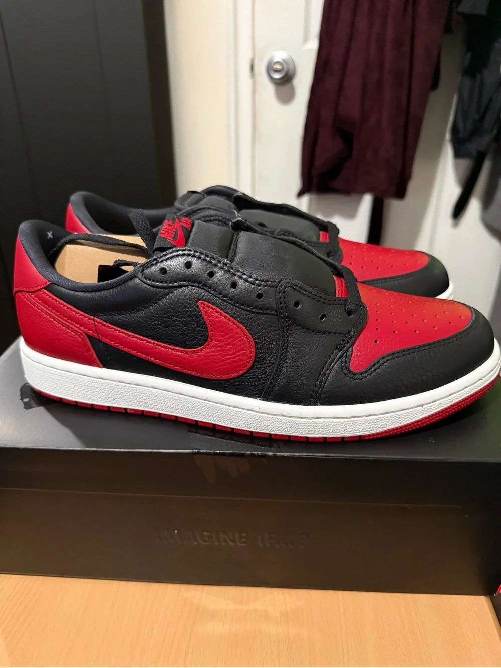 Jordan Men’s Low-Top Sneaker - Black/Red